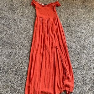 Burnt orange long dress with slit 🧡